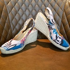 Naturalizer Espadrille Wedge Heel Sandal Blue Pink Neutral